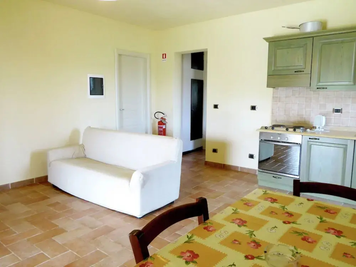 Scenic Home in Camporgiano With Swimming Pool