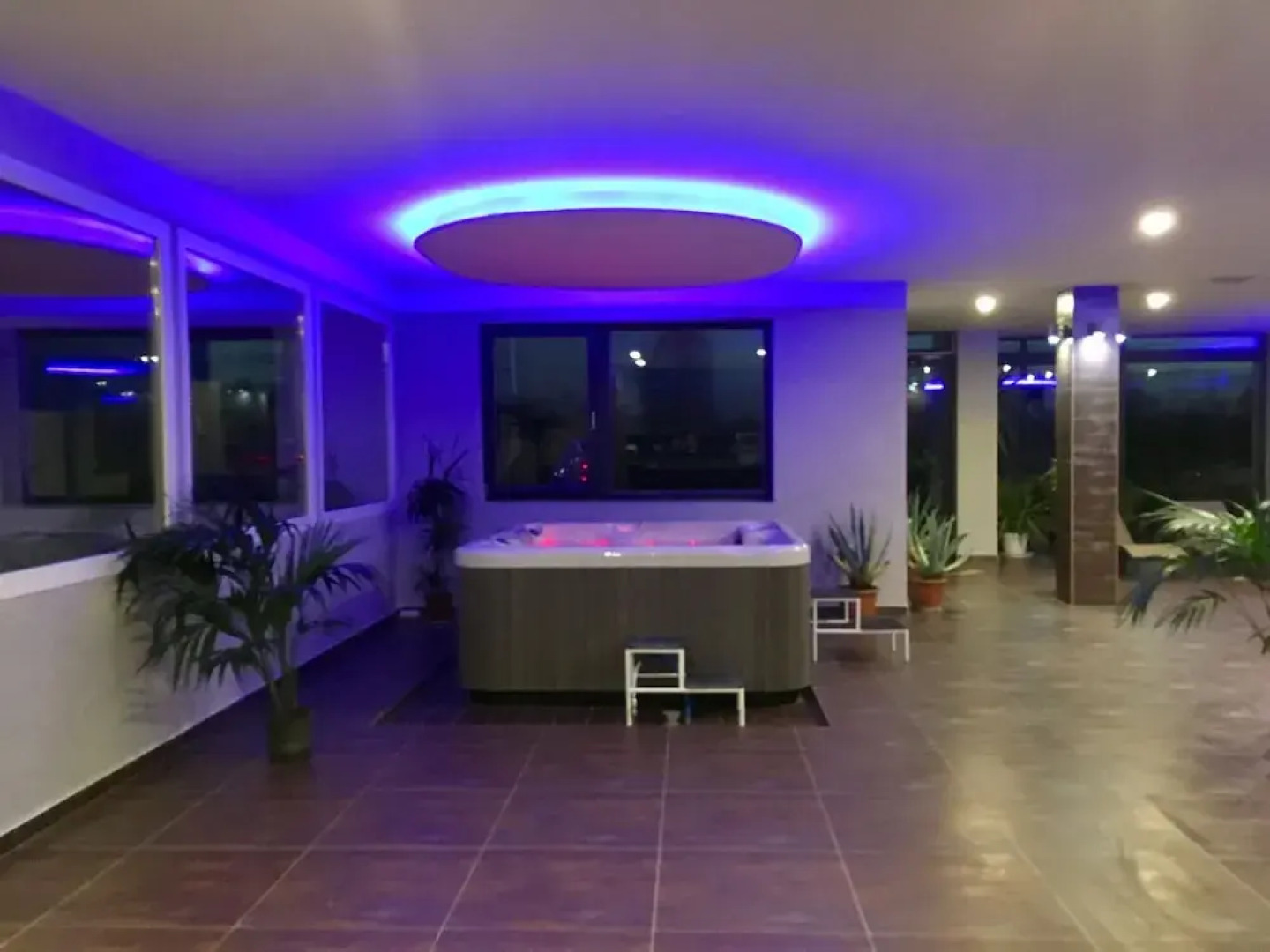 Garden Hotel Medical & Spa