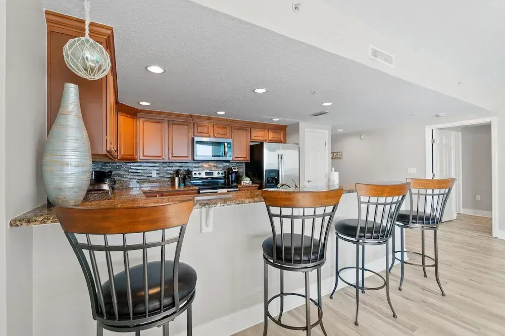 Oceanview Condo Daytona Shores 3 bed 3 Bath