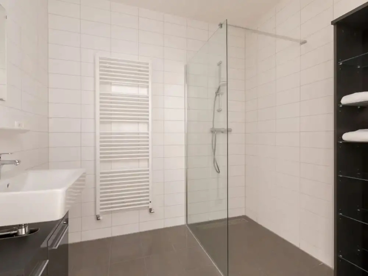 Luxury 6-person Apartment Near Zoutelande Beach