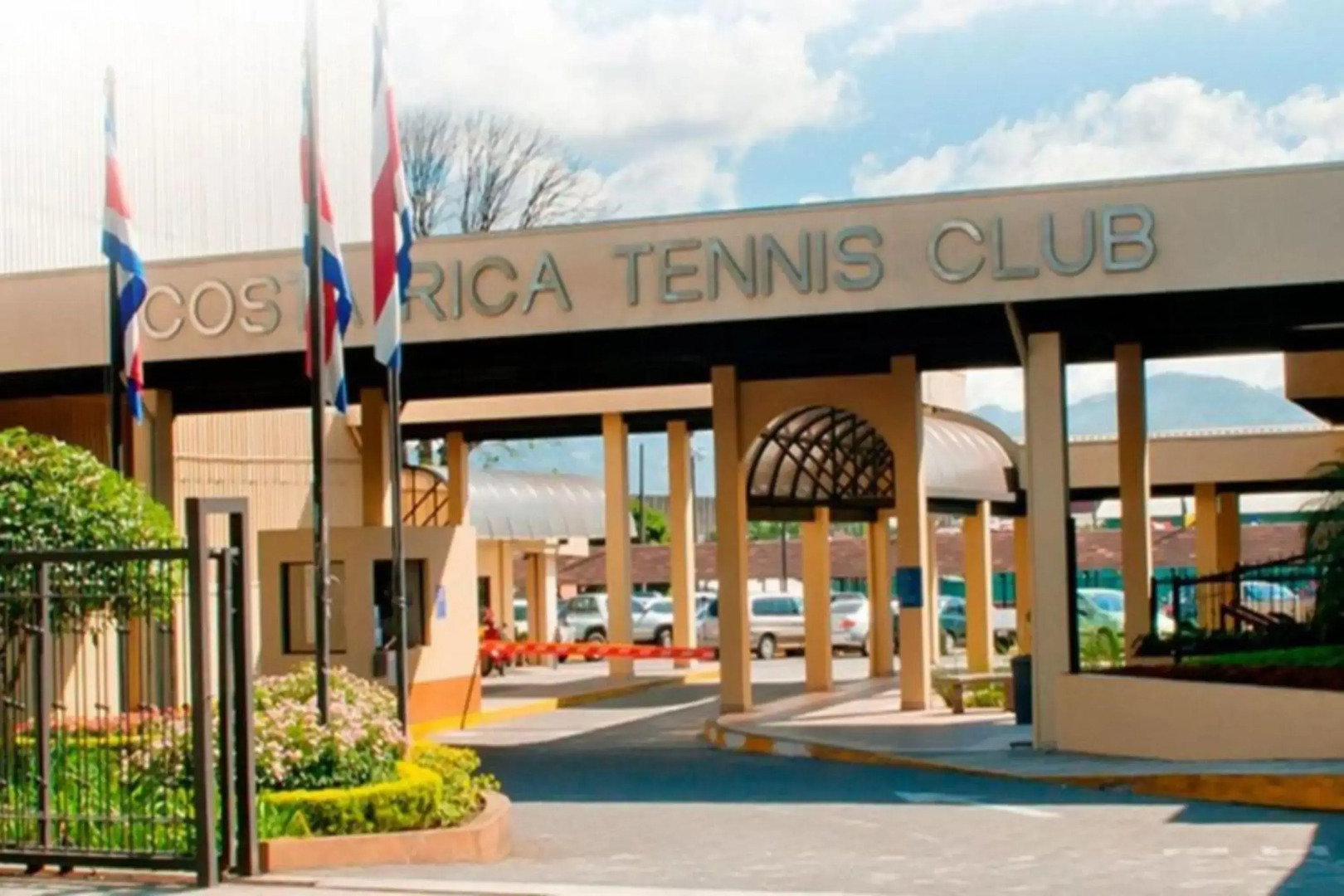 Costa Rica Tennis Club & Hotel