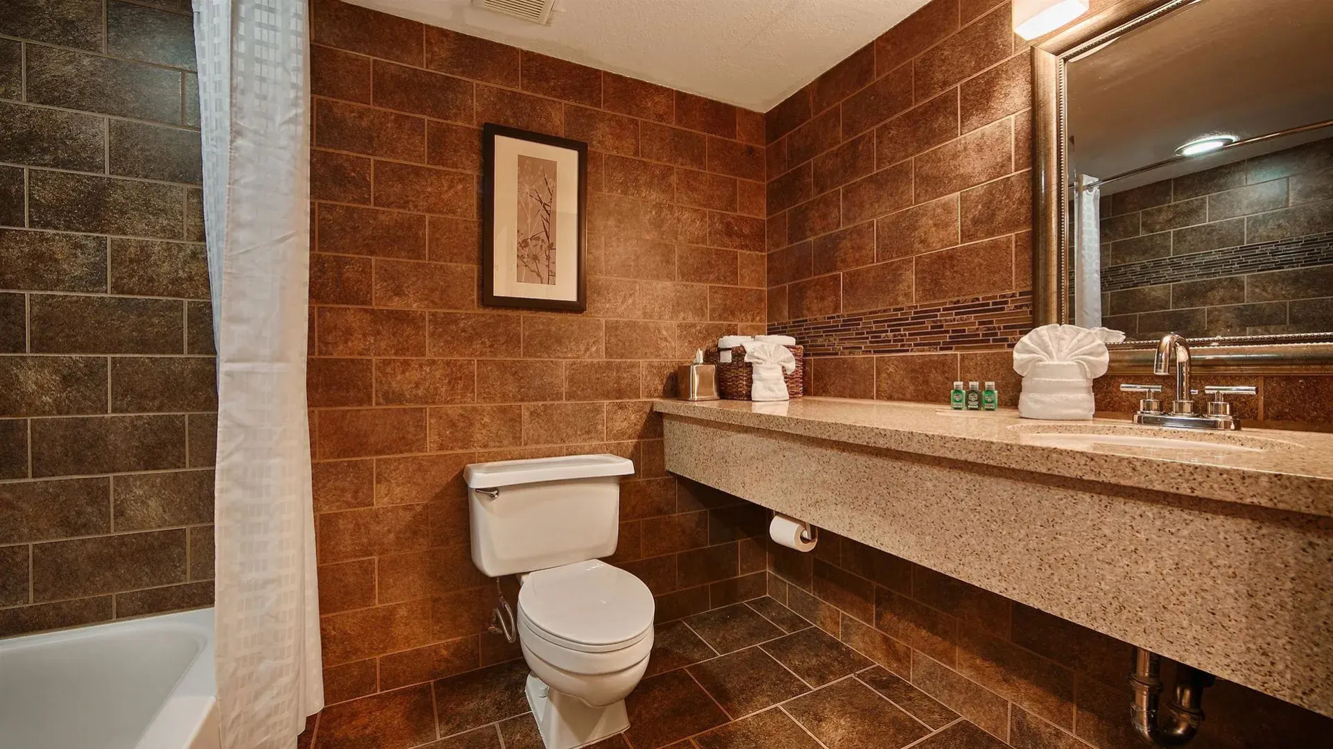 Hotel d’Lins Ontario Airport