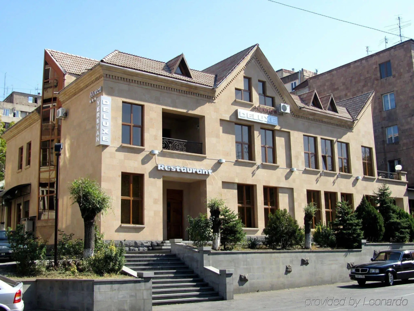 Отель Deluxe Ереван