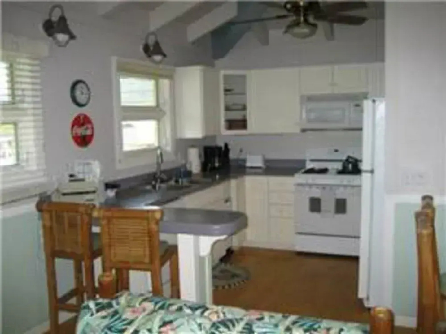 Hale Ola by RedAwning