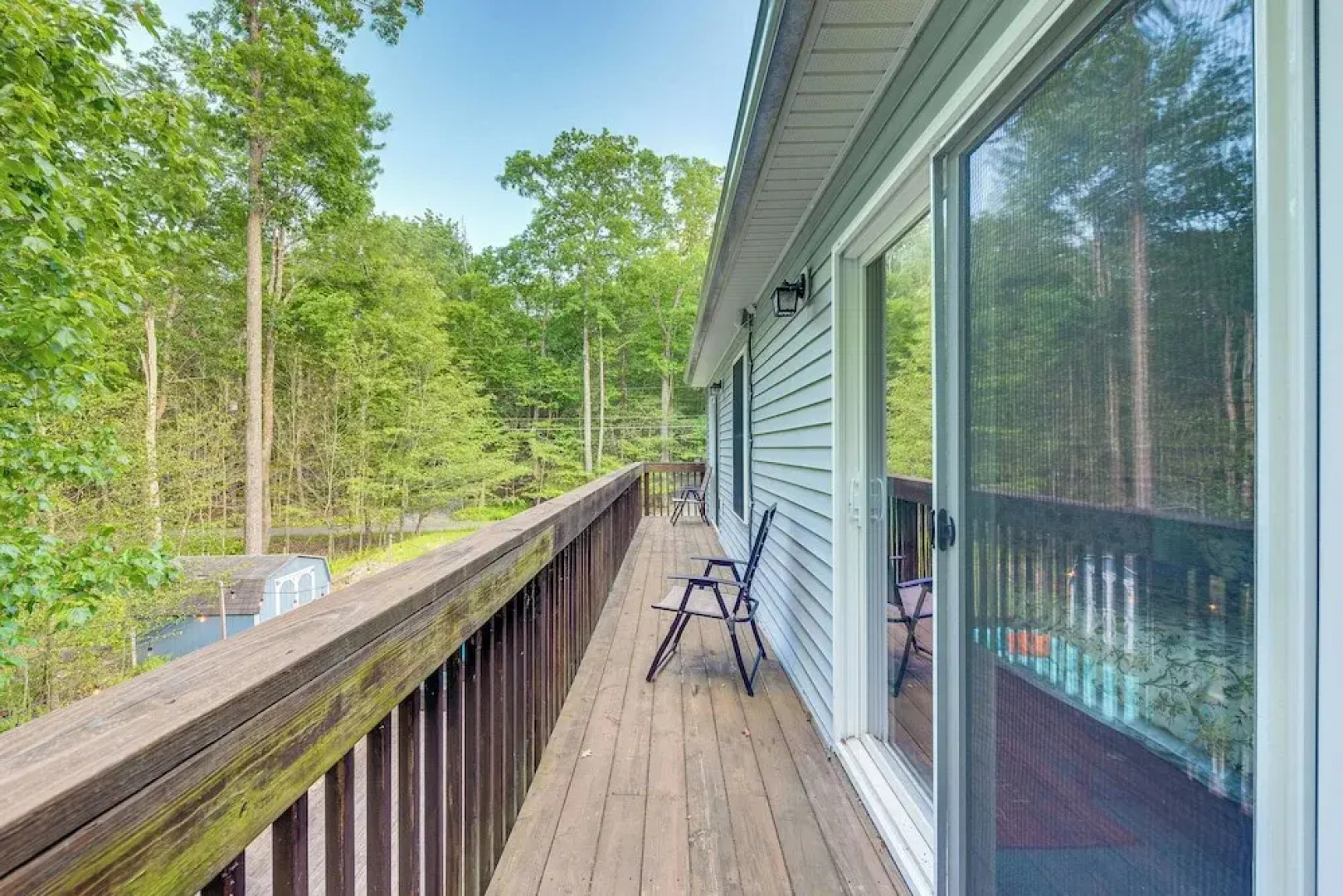 Pet-friendly Pocono Lake Oasis w/ Game Room!