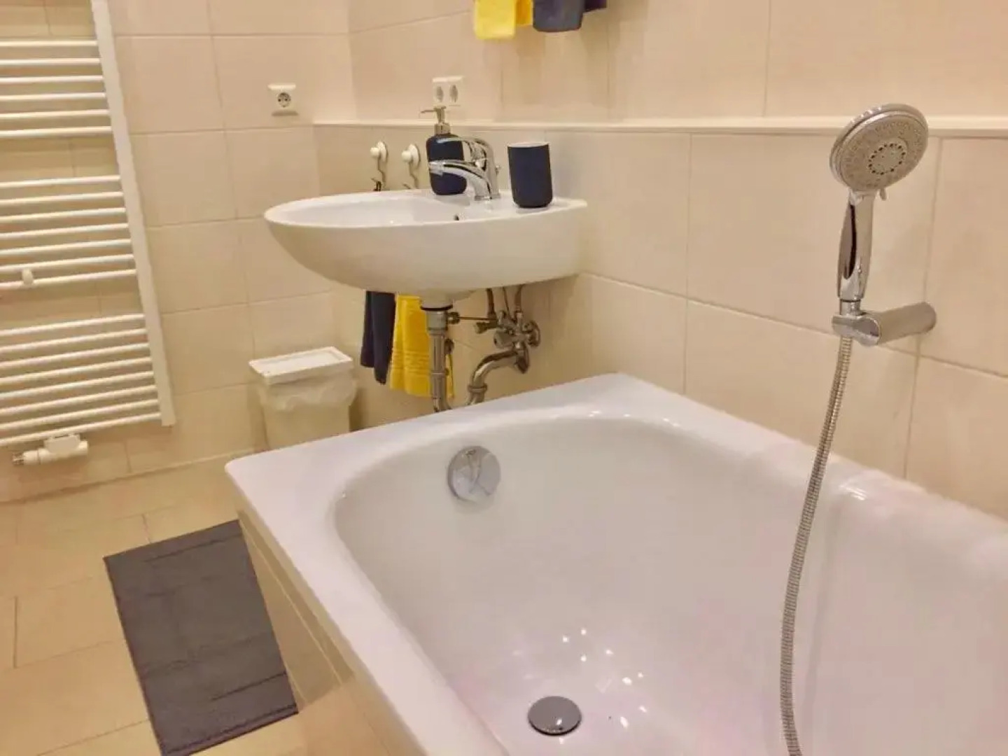 Ferienwohnungen am Ruppiner See und Fontane Therme