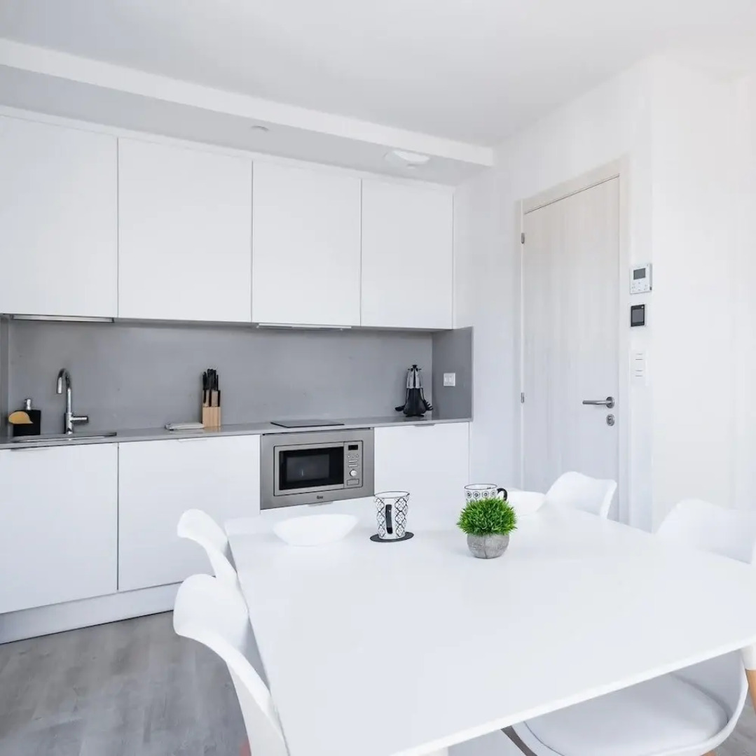 Mirotza Rooms And Apartments