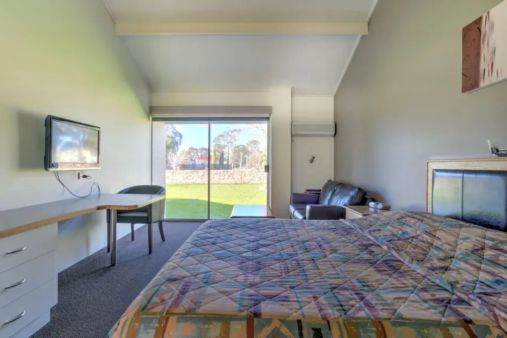 Bairnsdale Motor Inn