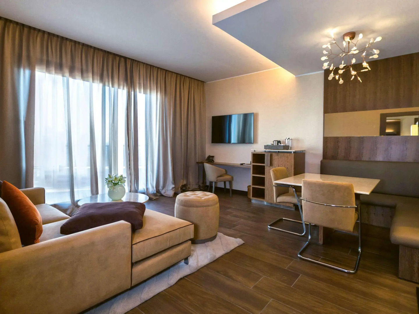 Mövenpick Hotel du Lac Tunis