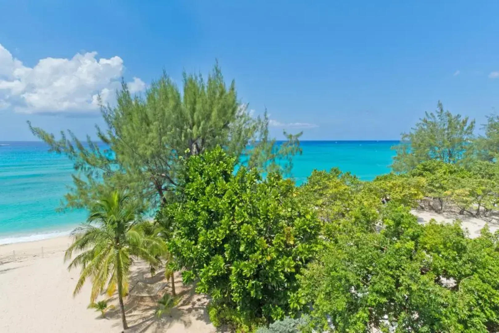 Sea Breeze, Grand Cayman