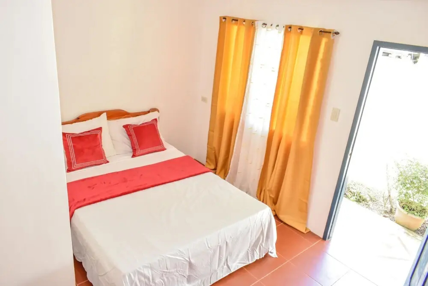 Papa Tasi Lake Side Hotel And Park