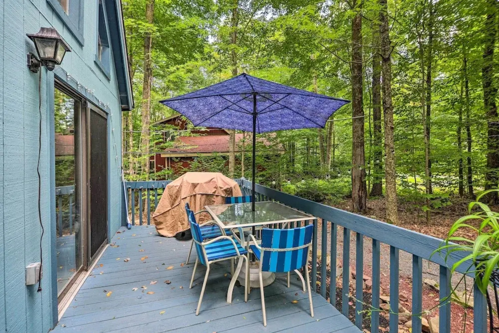 Colorful Pocono Lake Cabin w/ Deck & Fire Pit