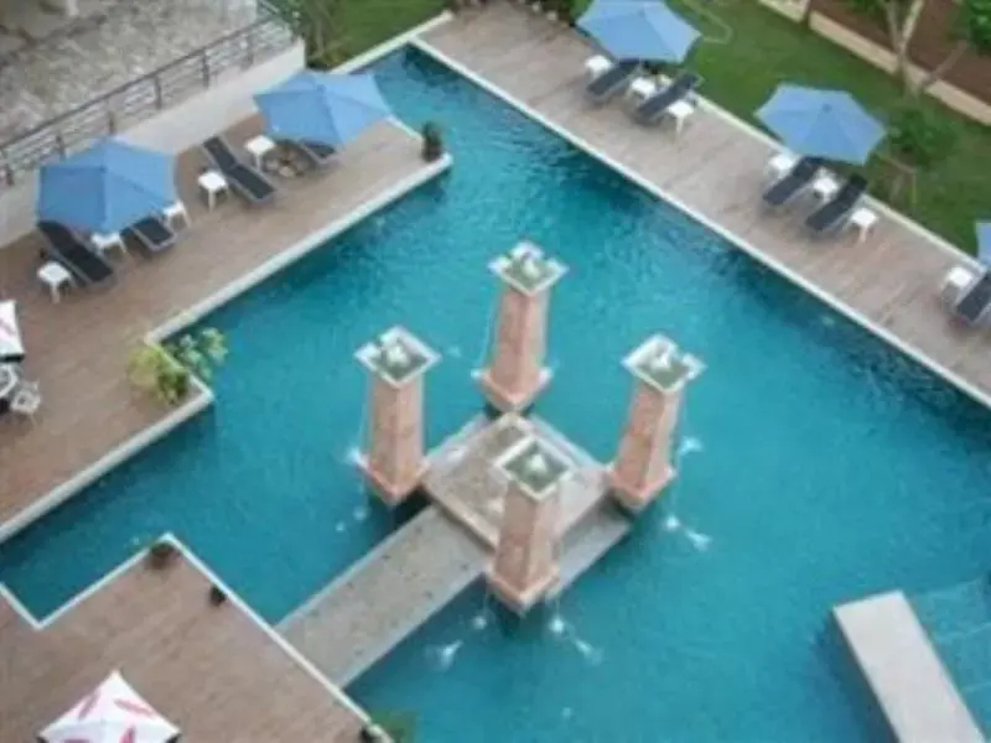 Silverwoods Hotel (SHA Extra plus)