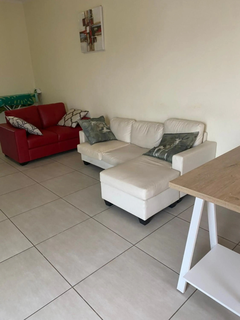 Greenstone Ridge Apartment