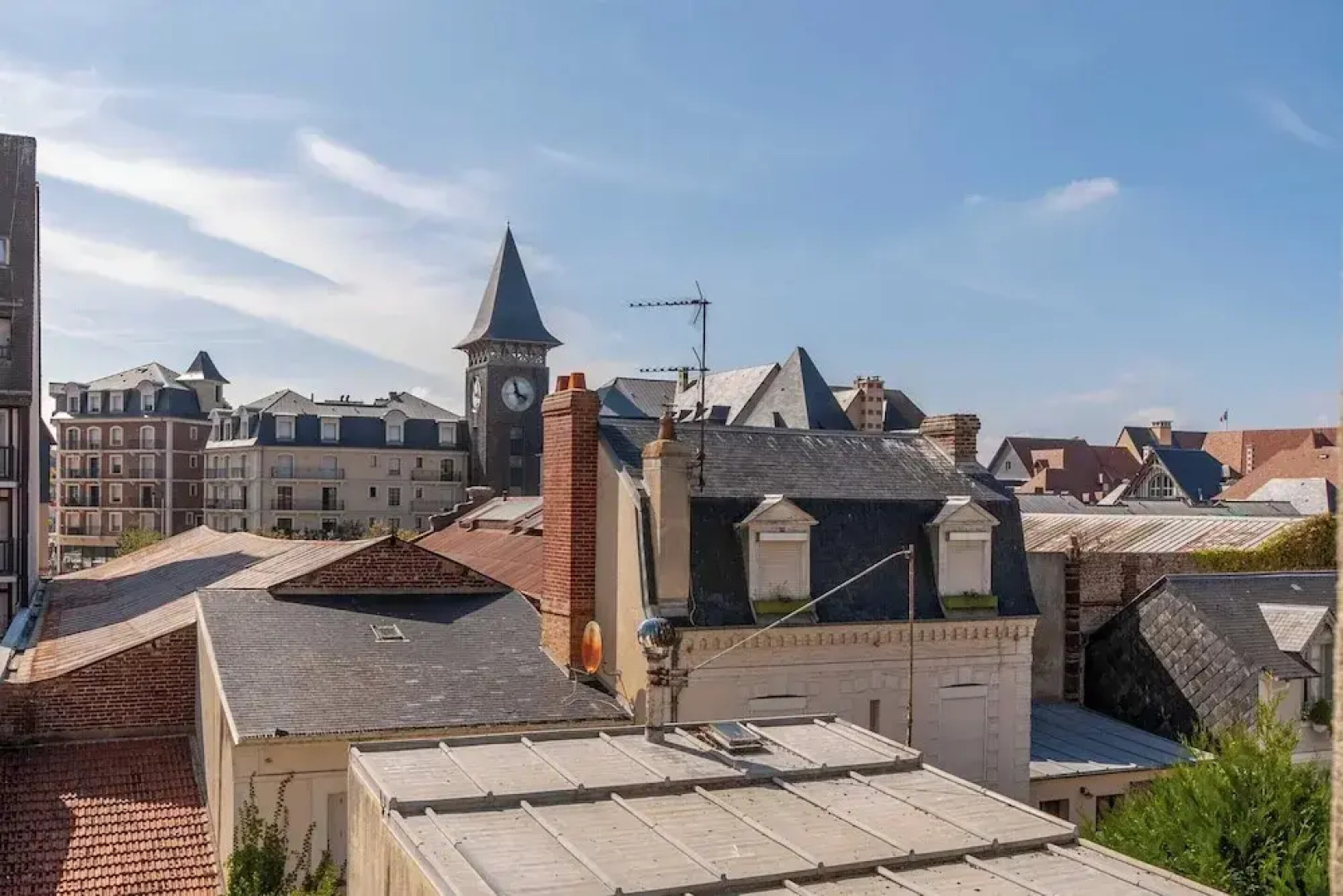 Beautiful Equipped Apartment in Downtown Deauville 4p/1br