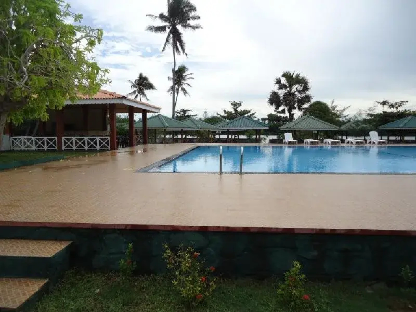 Chilaw City Hotel