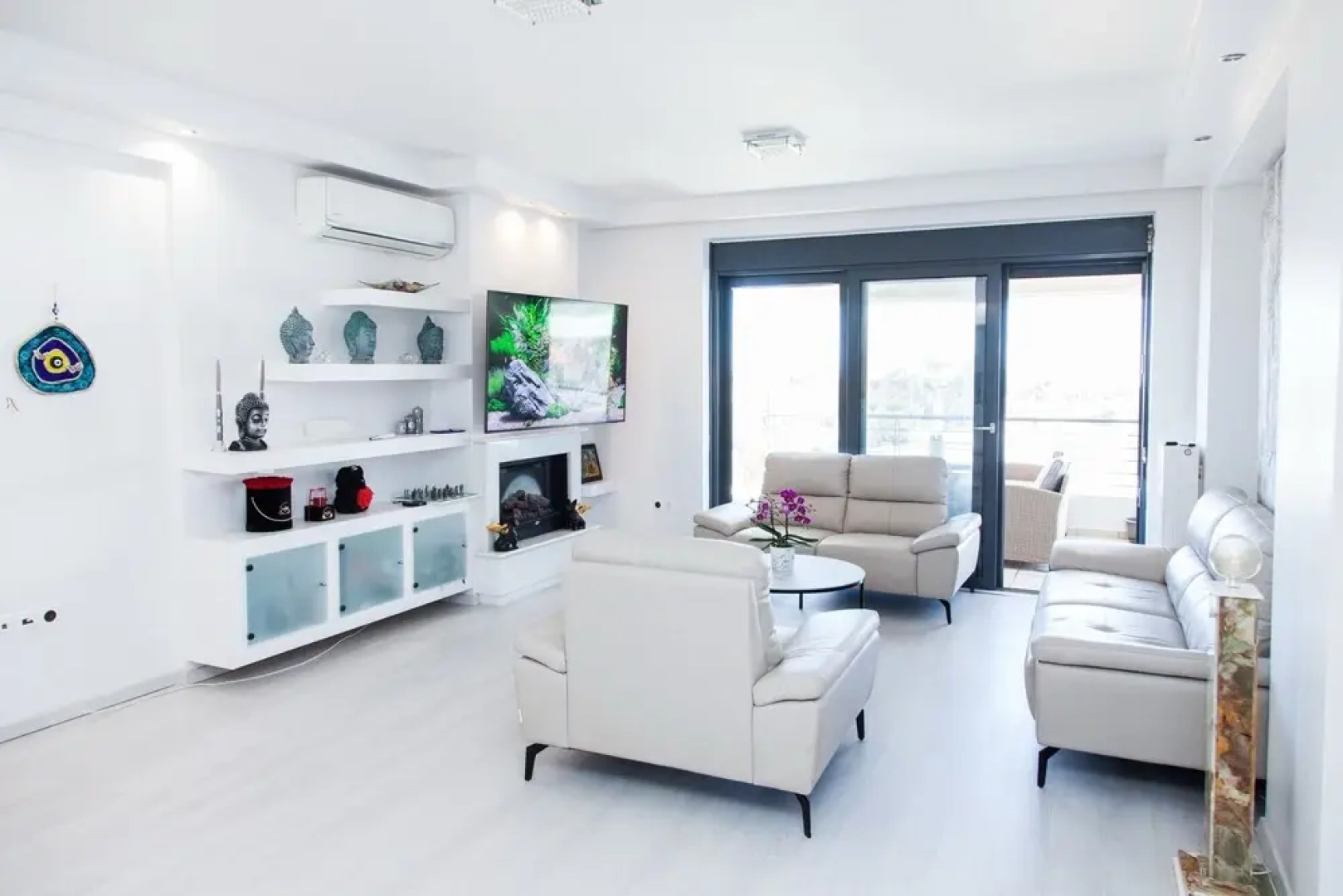 Luxury Apt in the center of Glyfada