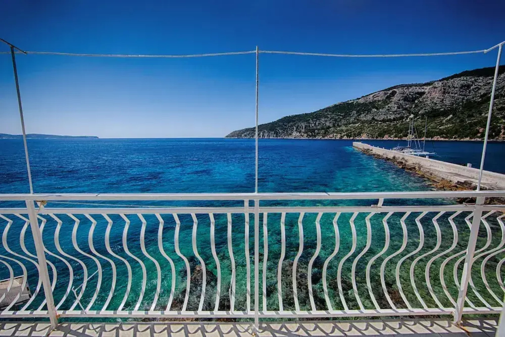 Komiza Provita Guesthouse