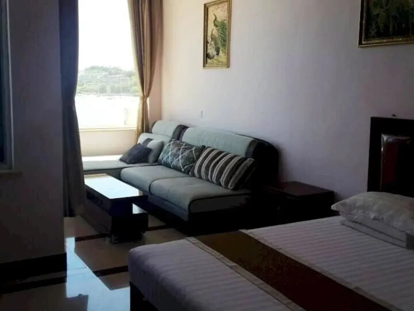 Xingcheng Xiaolonggong Hotel