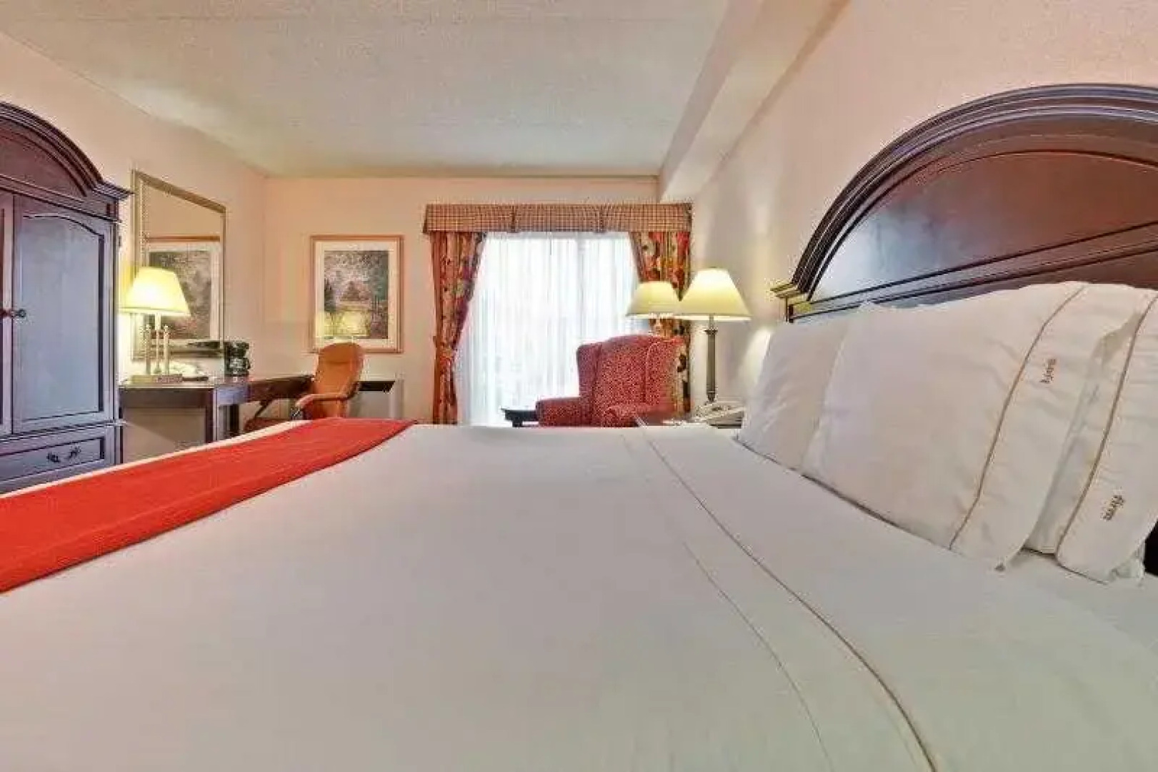 Quality Inn & Suites Toronto West 401-Dixie