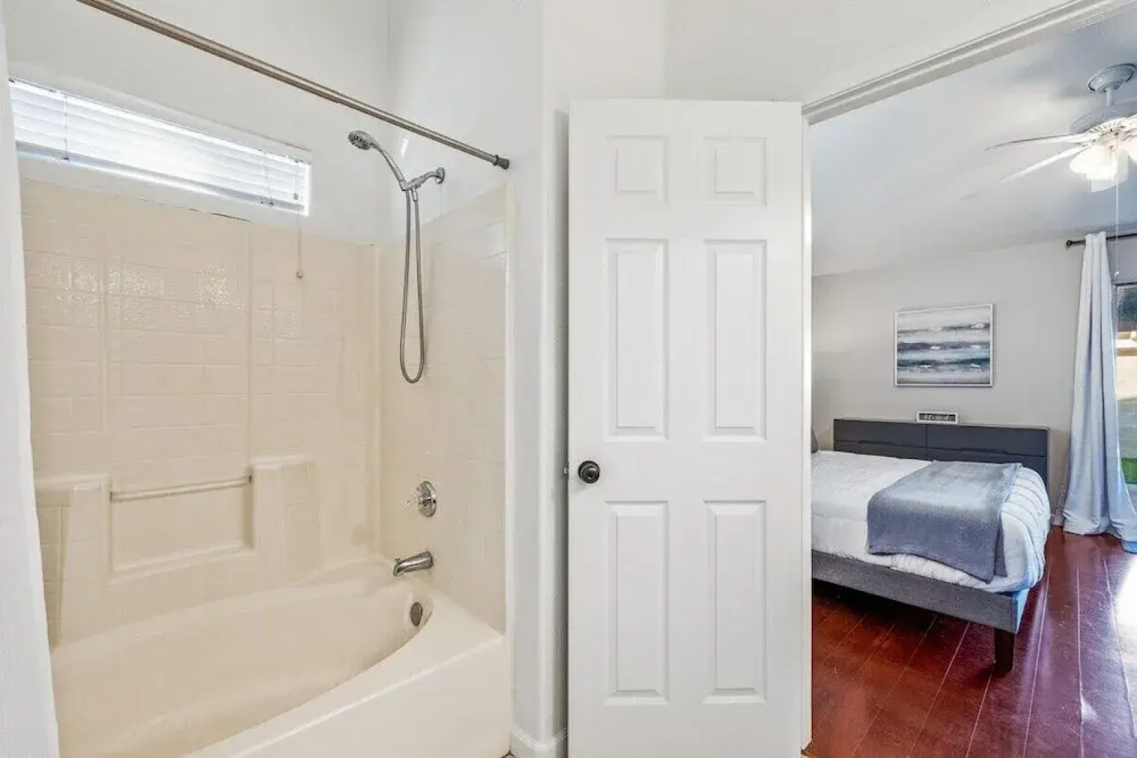 Relaxing 5BR Retreat with Pool Game Room