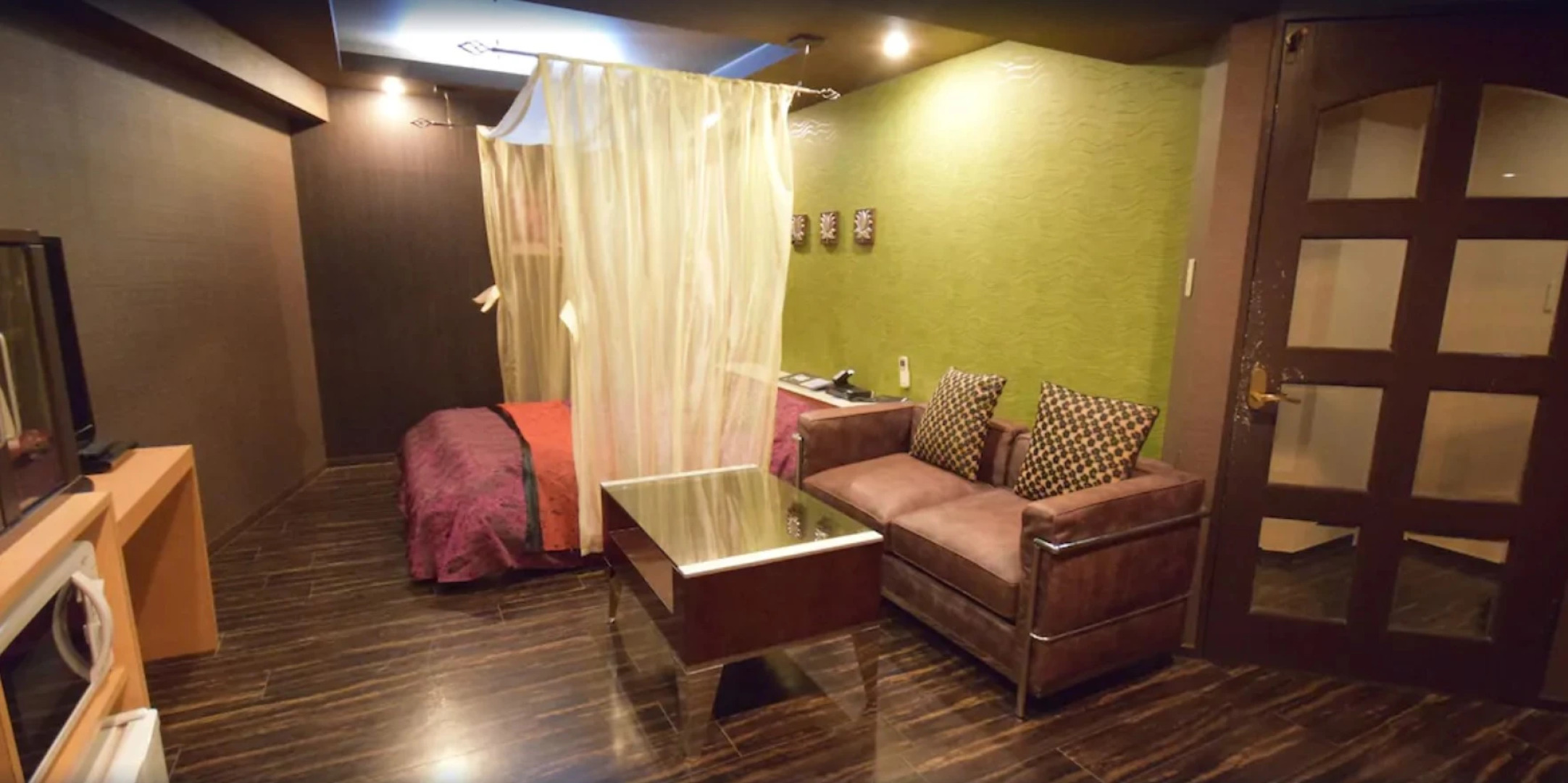 NUDA by H-Seven - Adults Only