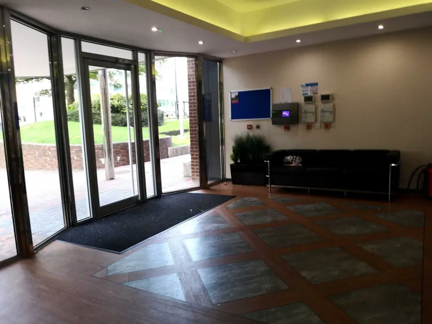 Centauri Apartments in Park Rise