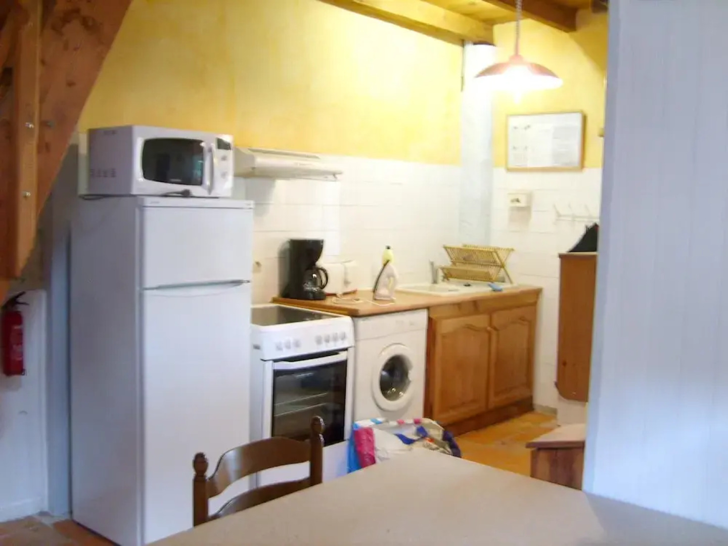 House With 2 Bedrooms in Brouchaud, With Enclosed Garden and Wifi