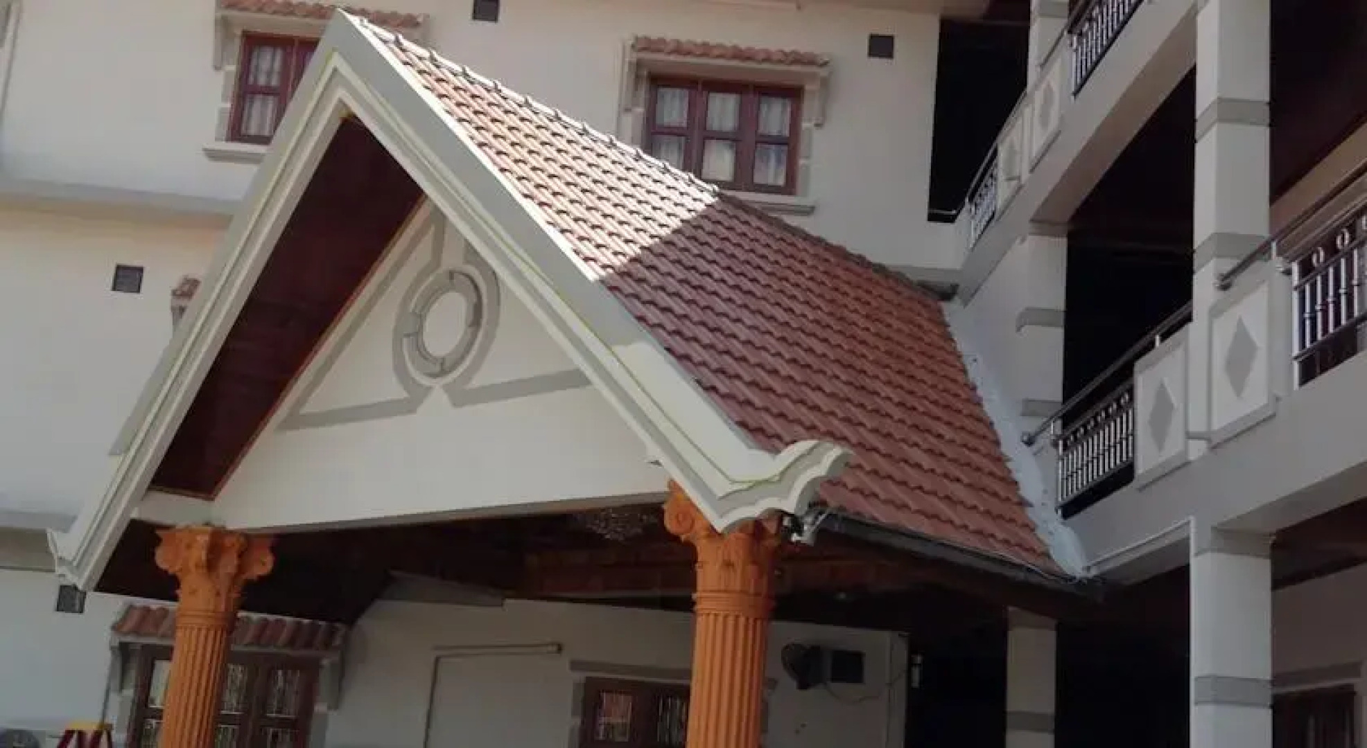 Vannida Hotel And Bungalow