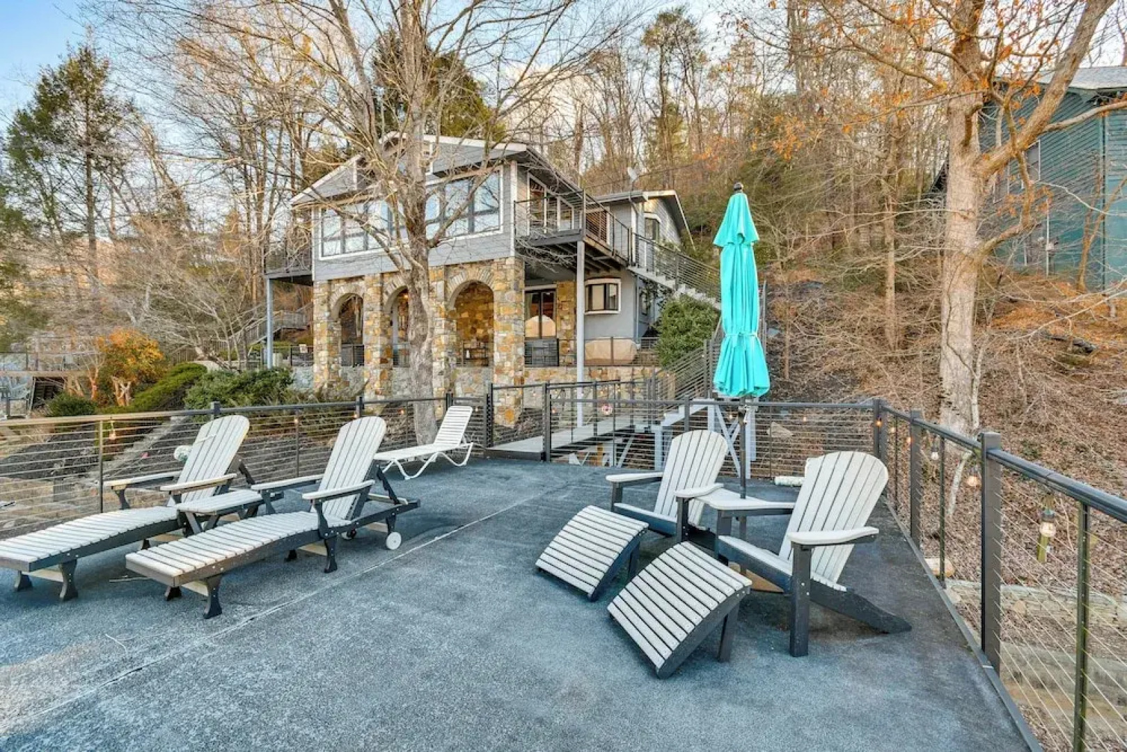 Hot Tub & Lakefront Deck: Cabin in Blue Ridge Mtns