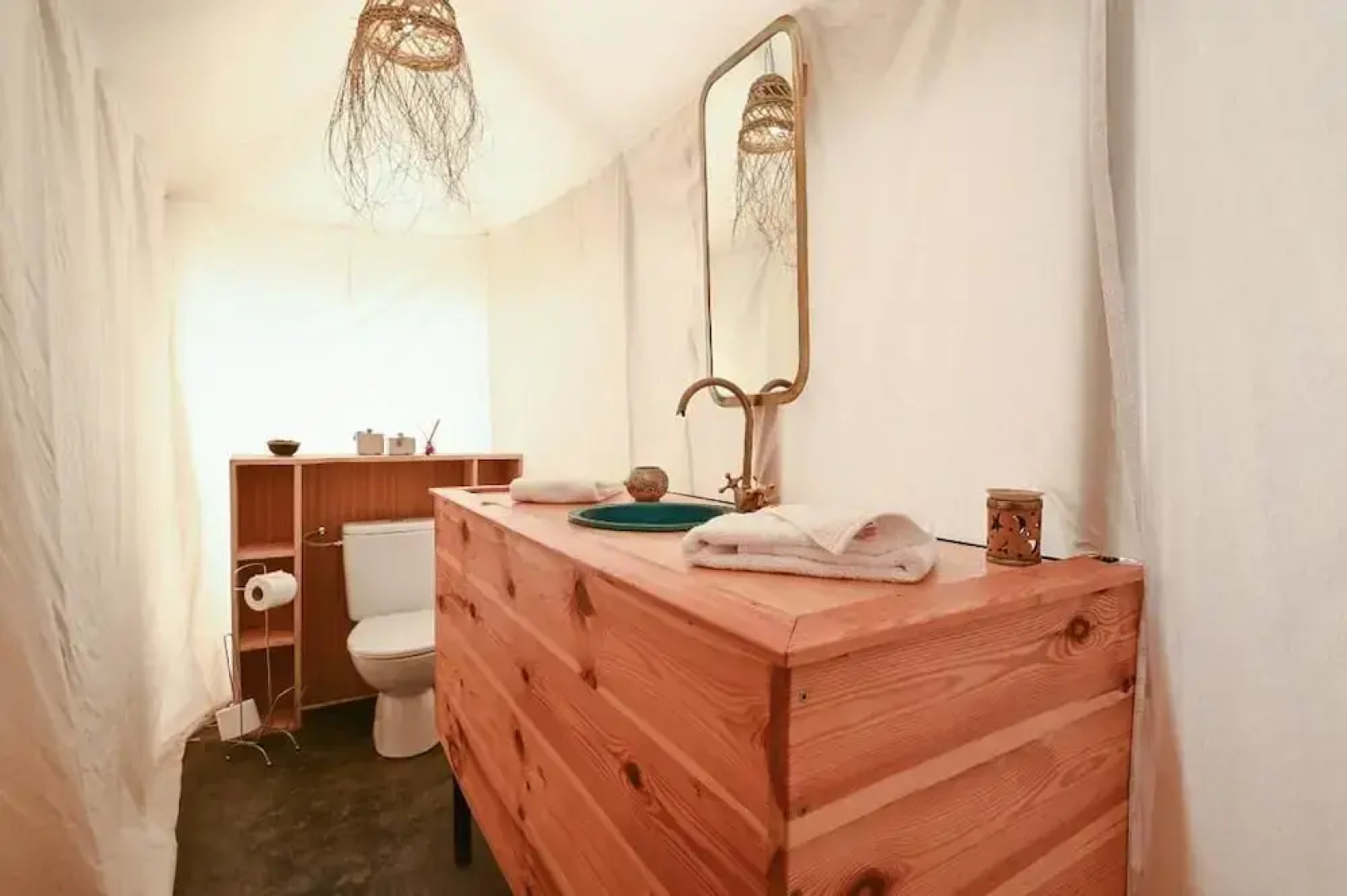 Emeraude Camp Agafy