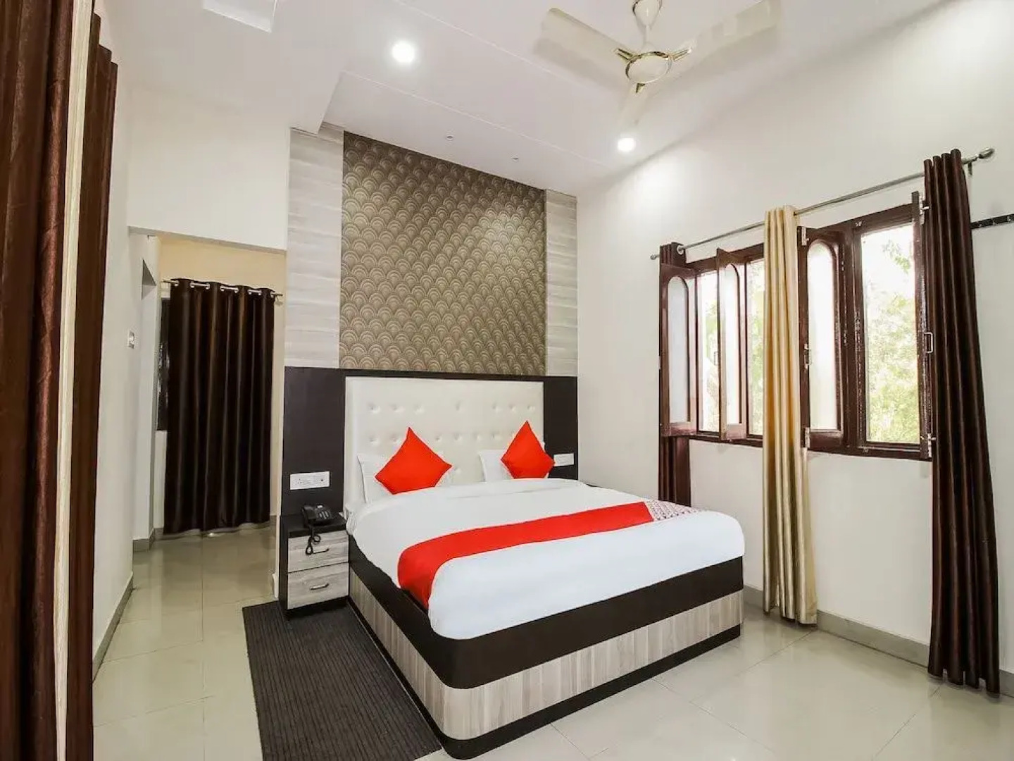 Hotel Soni International