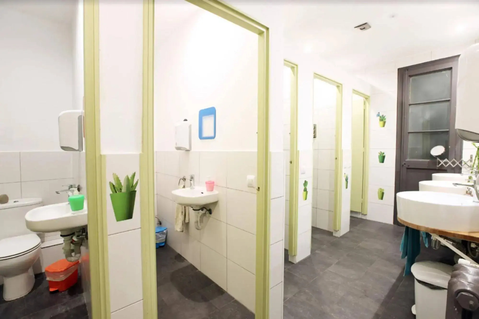 Primavera Hostel
