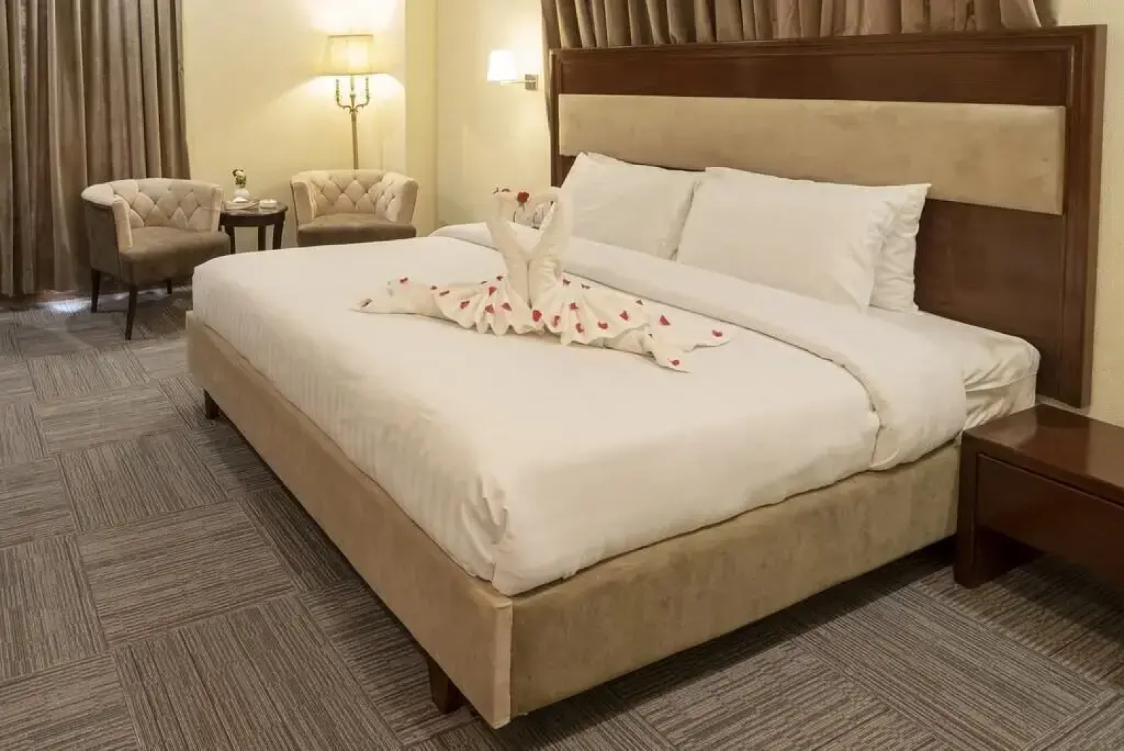 Hotel One Naran
