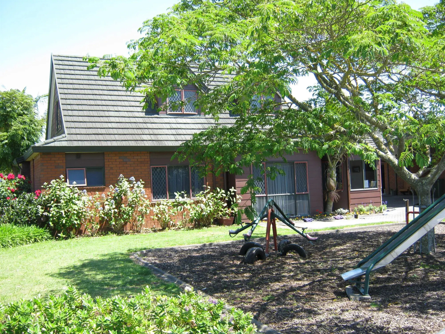 Champers Motor Lodge