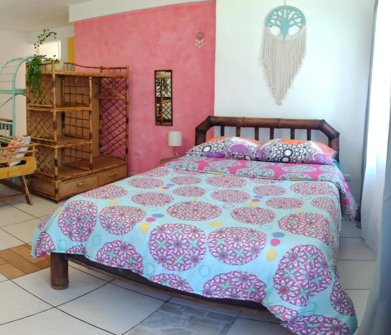 Cool Vibes Beach Hostel