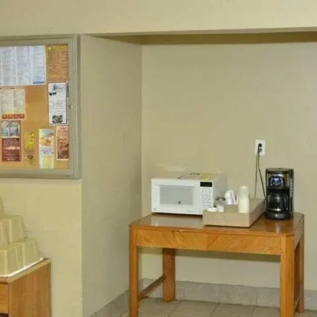 Ivory Tower Motor Inn