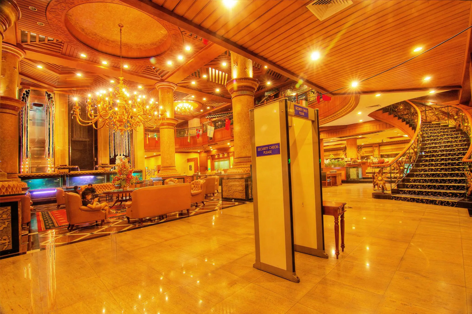 Planet Holiday Hotel & Residence