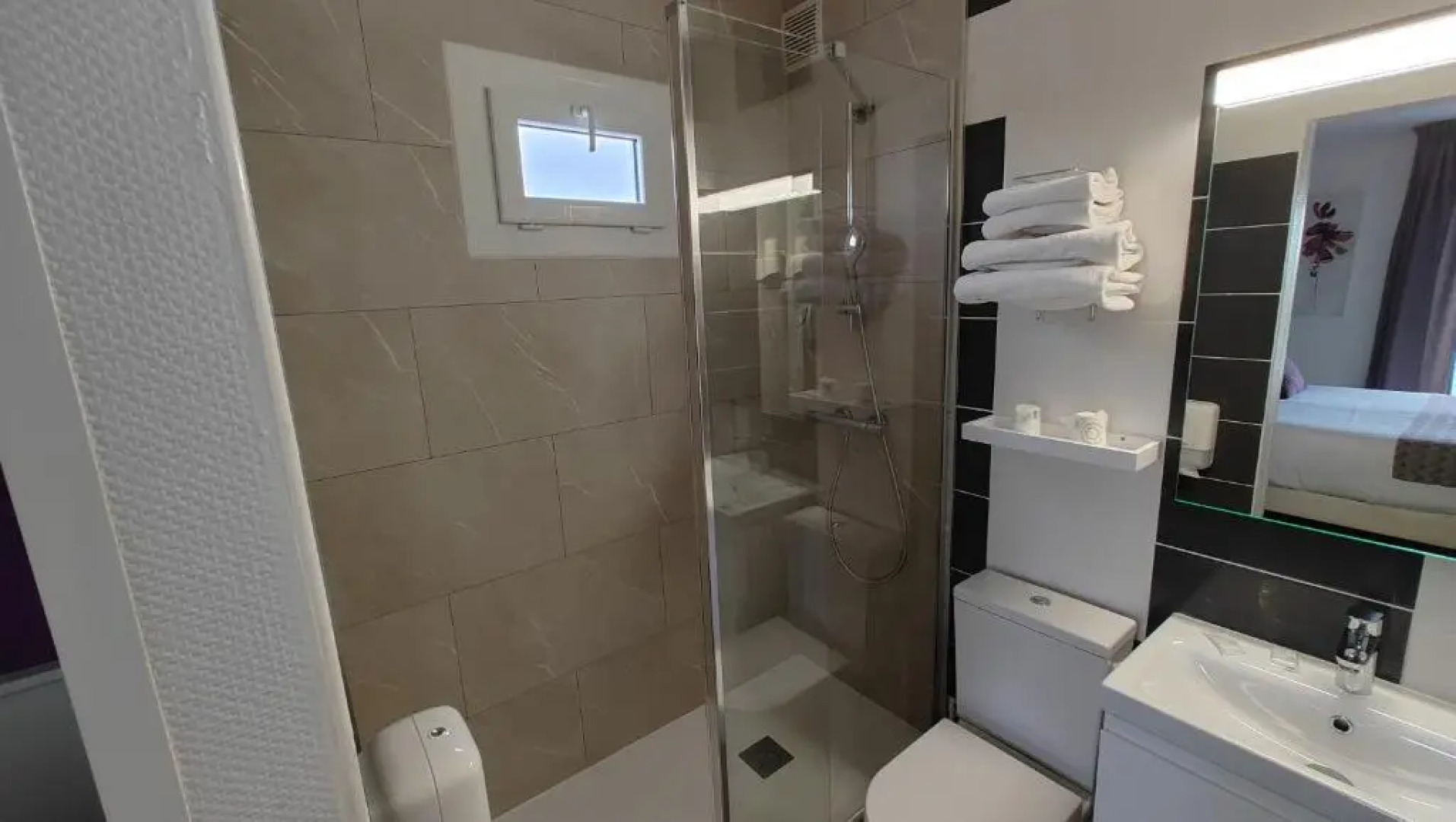 Logis Hotel Les Bleuets