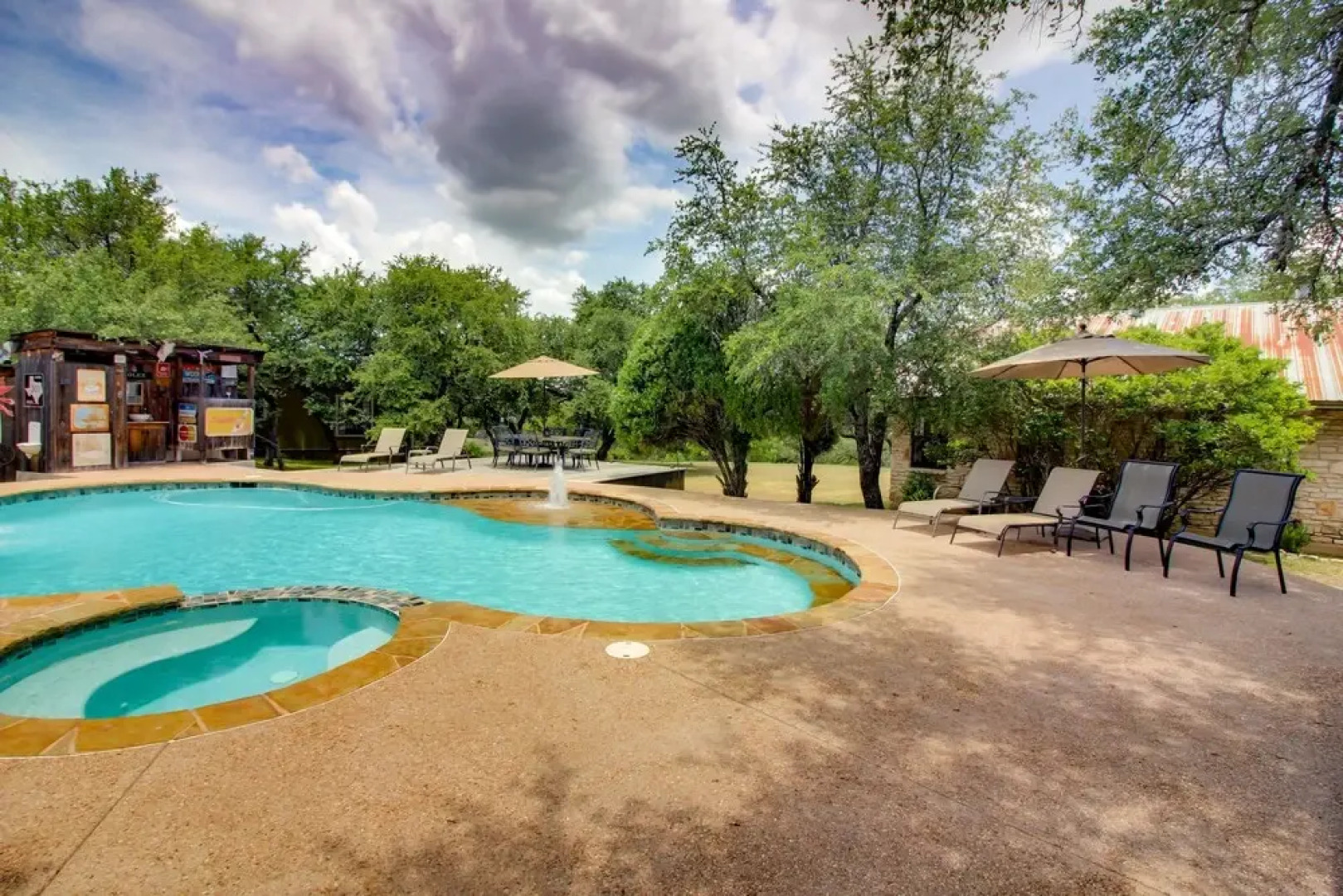 Whitetail Ridge Retreat