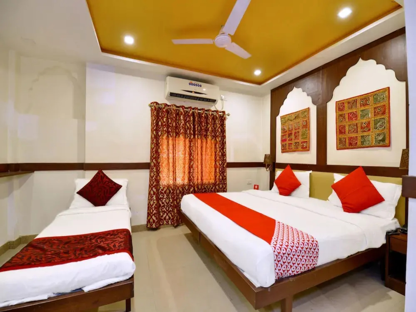 Shanti Bhawan Heritage Hotel