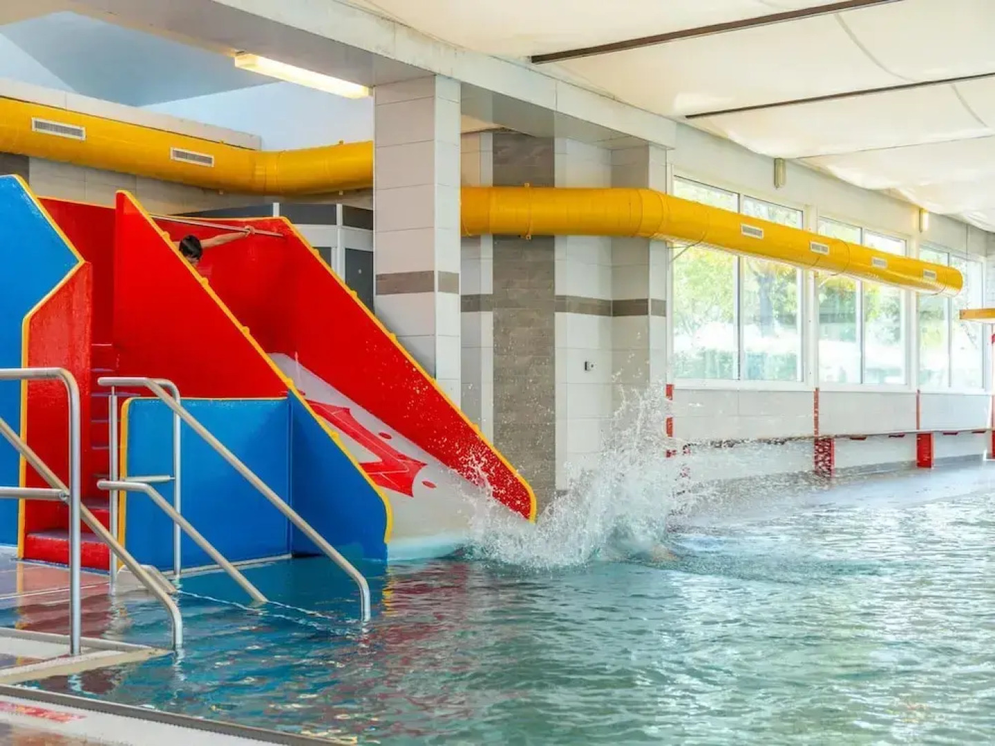 Nice Chalet With Dishwasher, Maastricht at 9 km