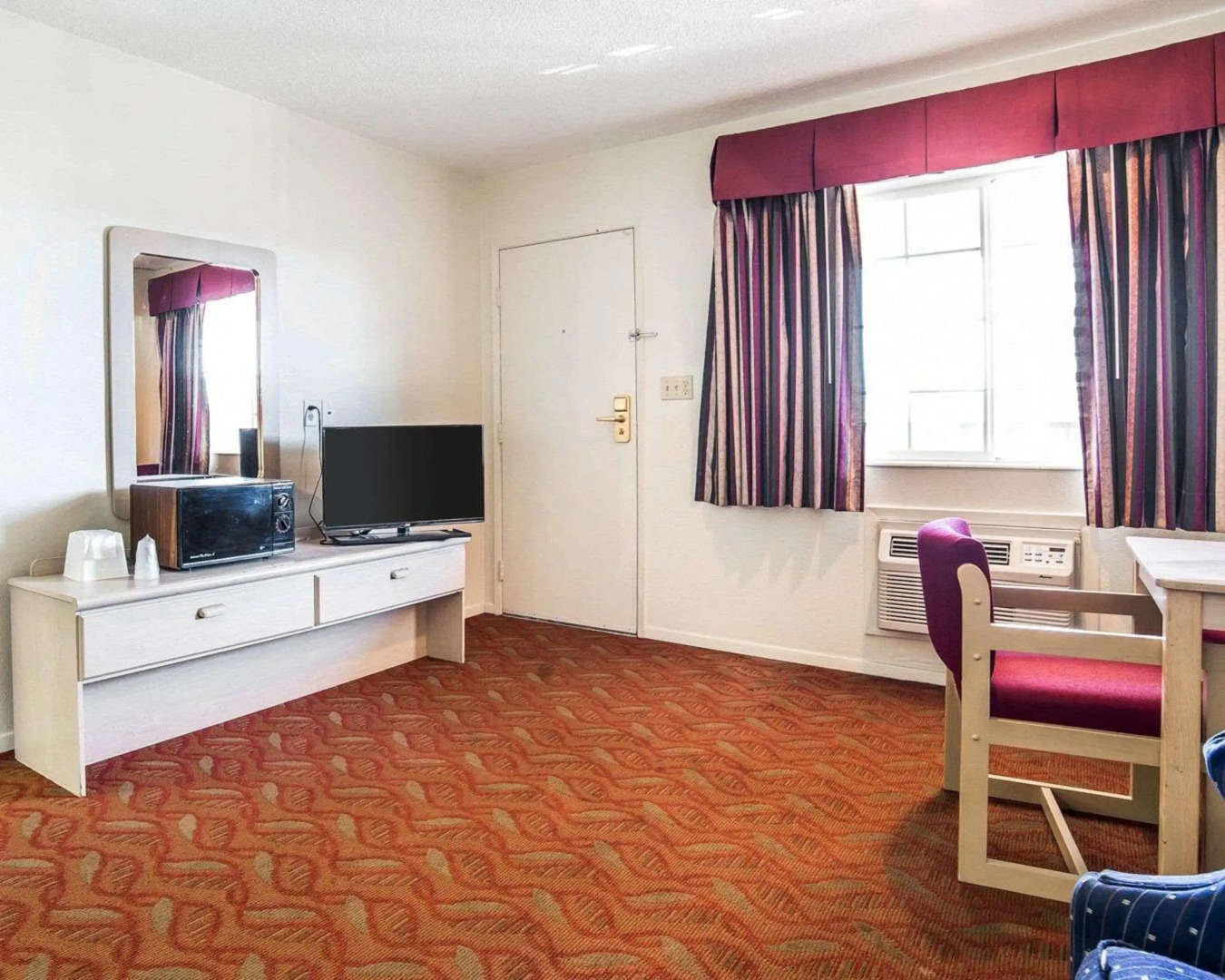 Econo Lodge Fallon Naval Air Station Area