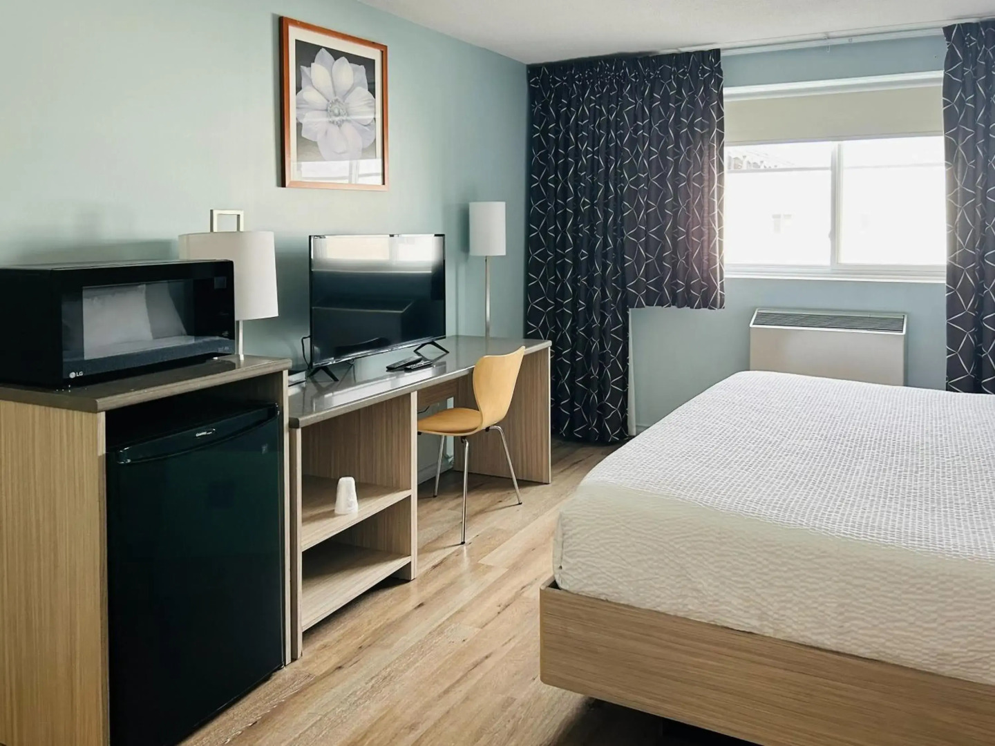 Motel 6 Niagara Falls, ON – Near the Falls