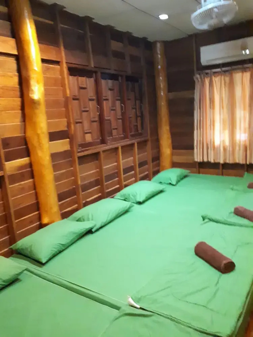 Longgaeng Wang Chompoo