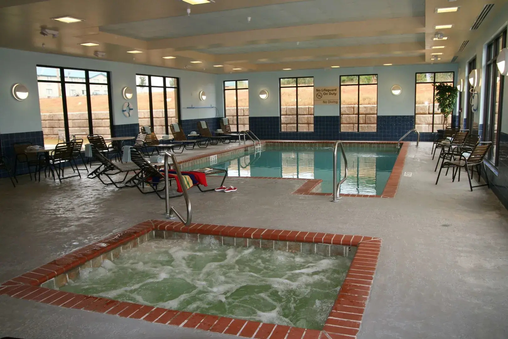 Hampton Inn & Suites McComb
