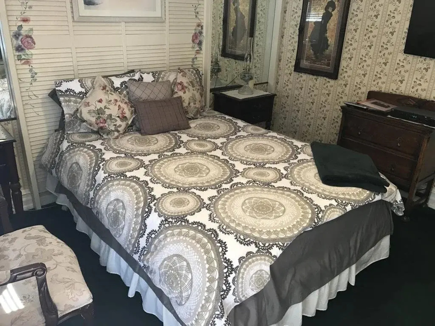 Arrowhead Lake Inn