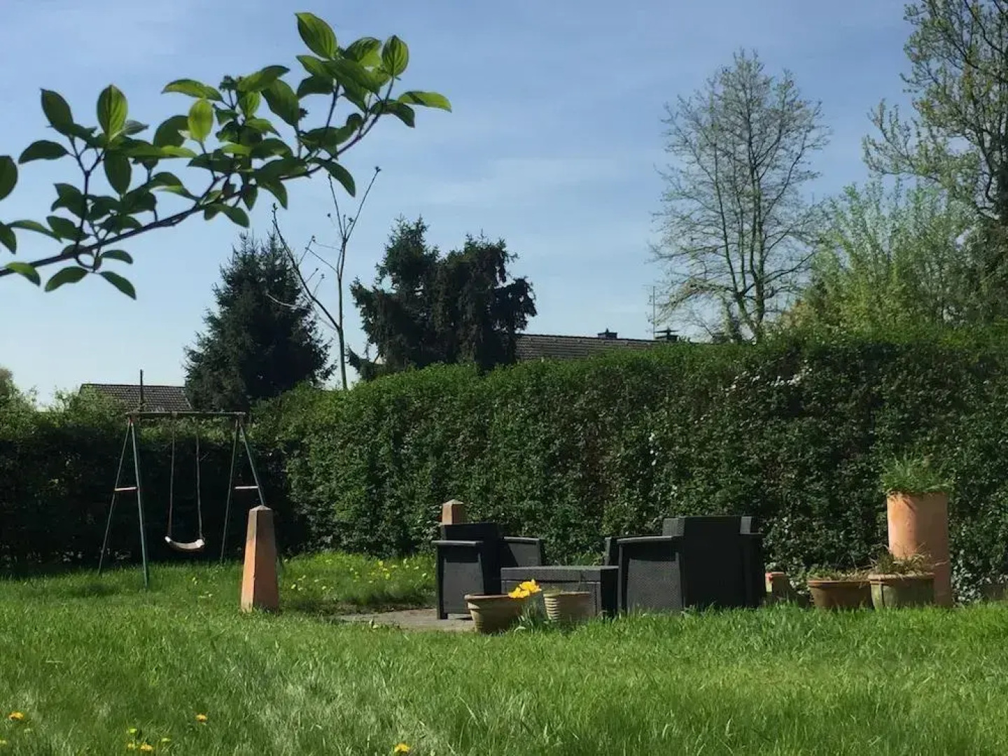 a-domo Apartments Oberhausen - Moderne Wohnungen und Studio Apartments - Gute Anbindung ideal für 1 - 5 Personen