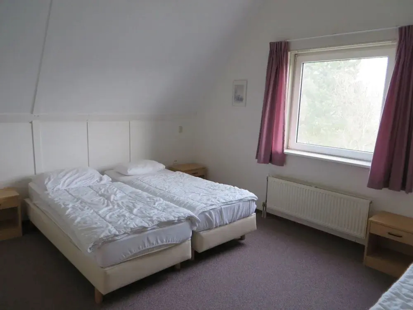 Tidy Bungalow With Dishwasher, Close to the Water
