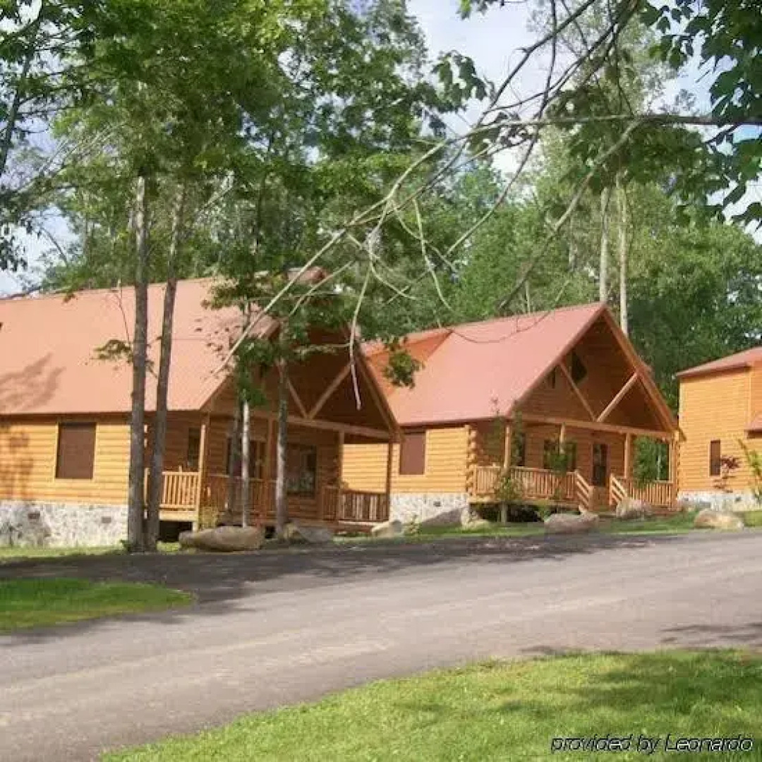 White Oak Lodge & Resort